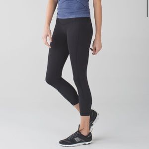 Lululemon All the right places crop